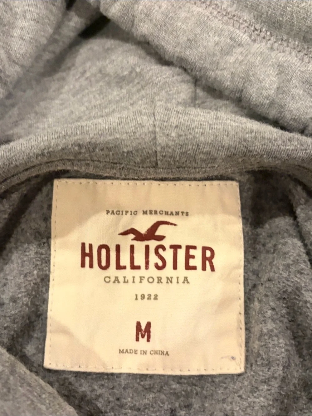 Hollister Co. Cropped Graphic Hoodie – Dark Heather Grey - Size M - Picture 5 of 7